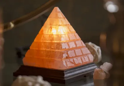 Picture of Salt Lamp Geometric